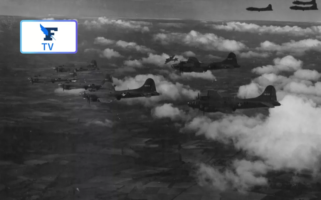 LA FRANCE SOUS LES BOMBES ALLIÉES - 1942 : ROUEN SOUS LES BOMBES ALLIÉES -