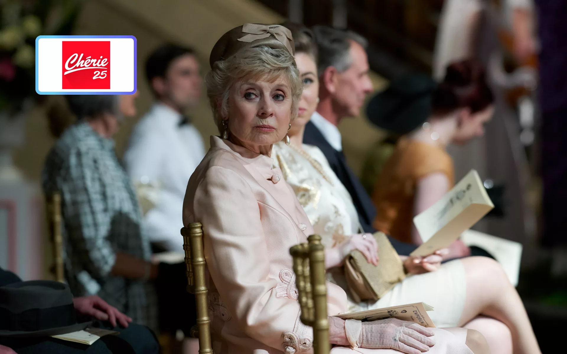 LES NOUVELLES ENQUETES DE MISS FISHER