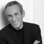 Décès de Thierry Ardisson : l’Homme en noir de la télévision française s’est éteint à 76 ans