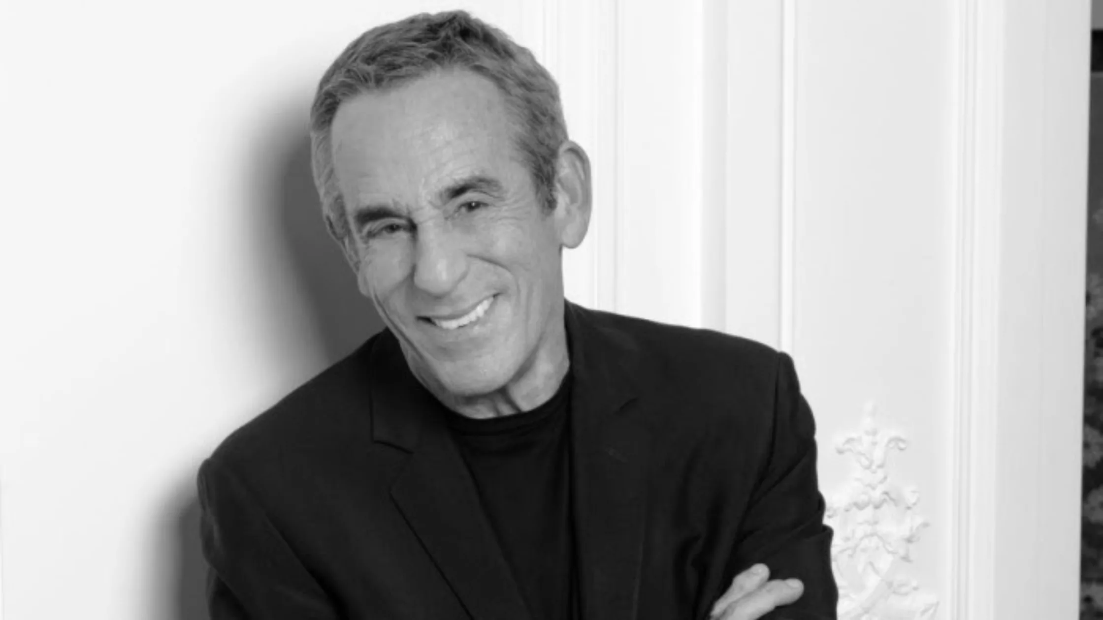 Décès de Thierry Ardisson : l’Homme en noir de la télévision française s’est éteint à 76 ans
