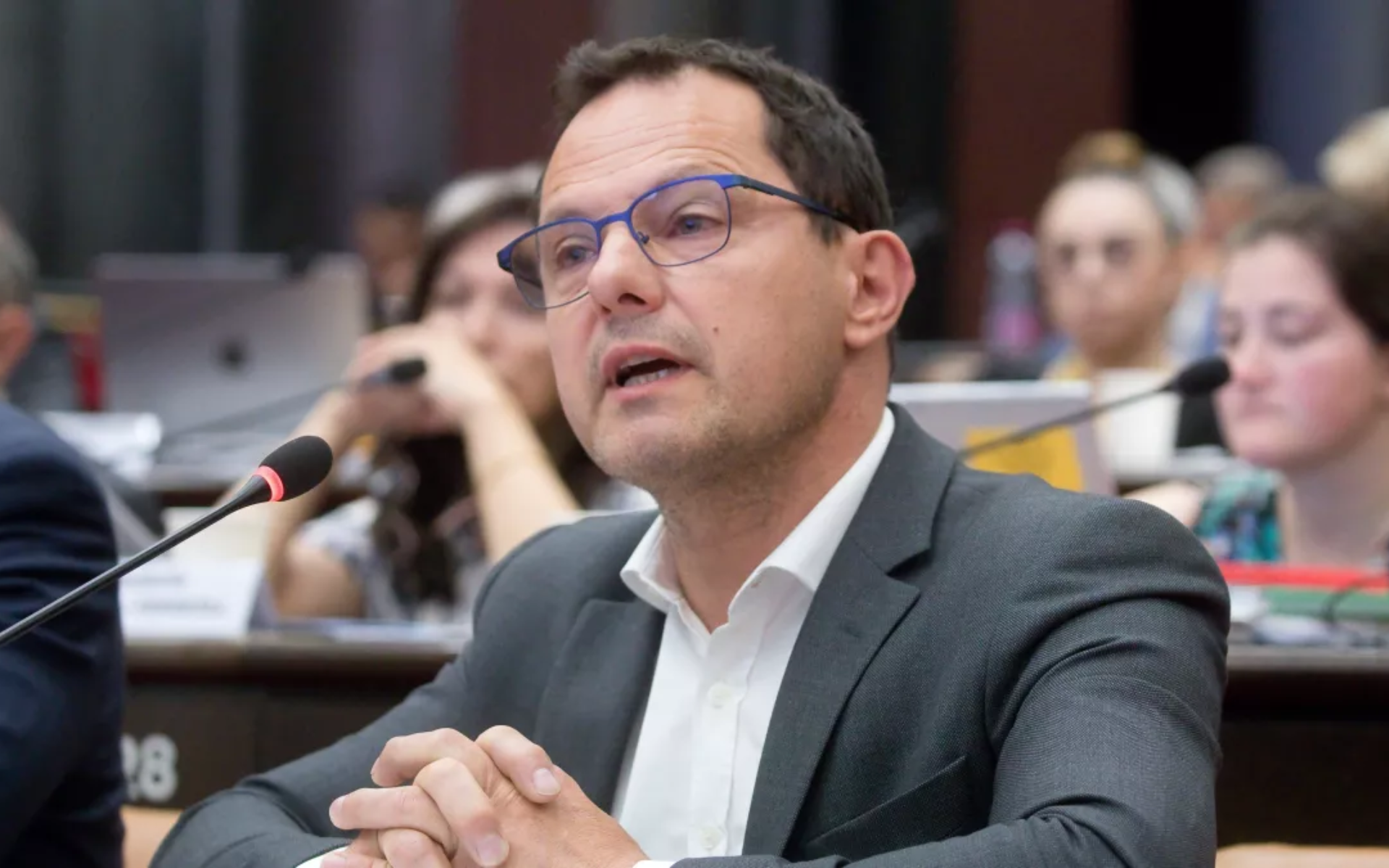 Dimanche en Politique Bourgogne-Franche-Comté Jérôme Durain