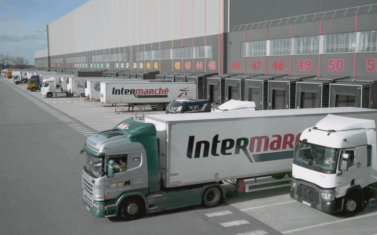 Hypermarchés : Dans les coulisses d'un géant de la grande distribution