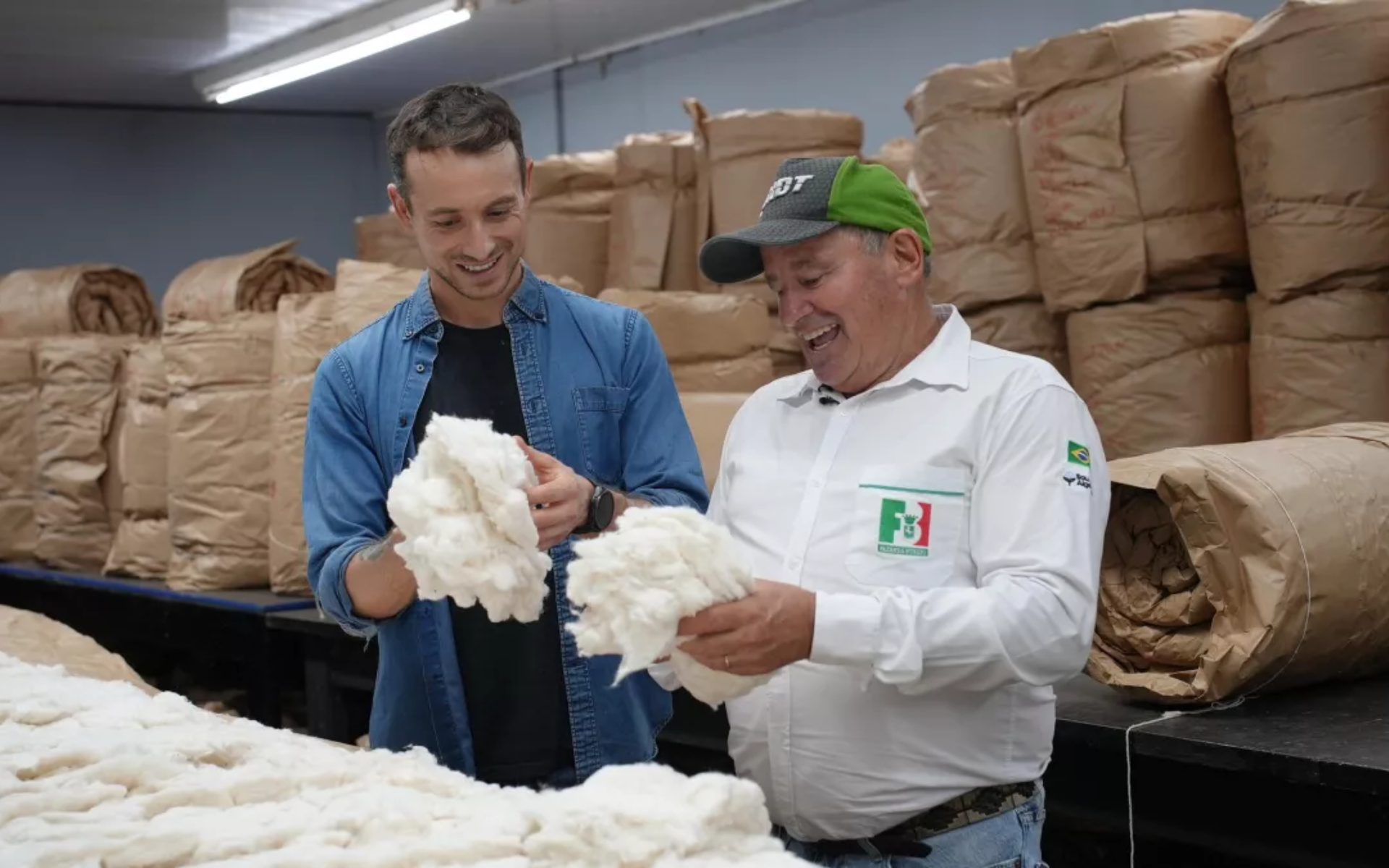 Coton, laine : la face cachée de nos matières naturelles Sur le front