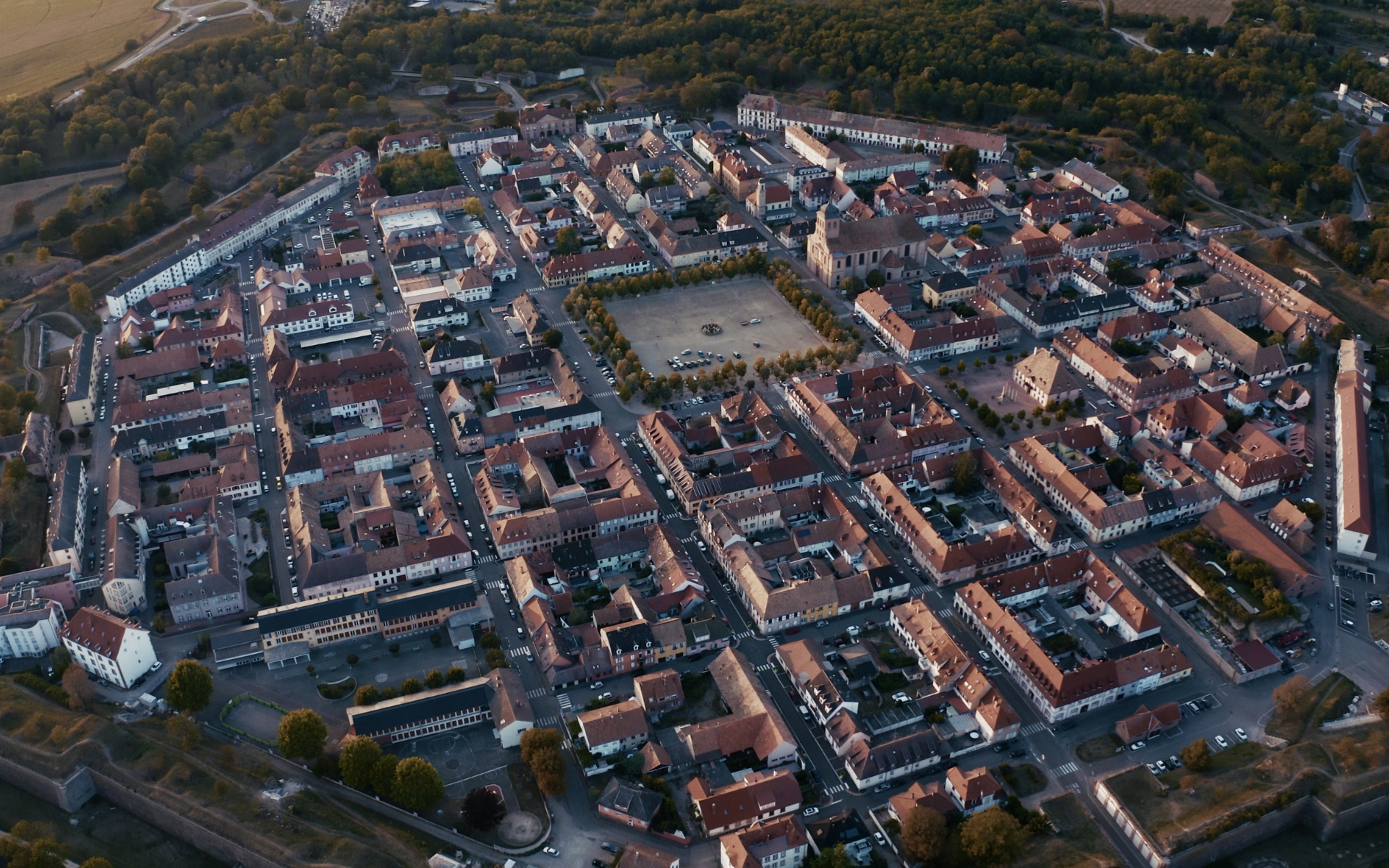 Forteresses assiégées: Les deux citadelles de Brisach