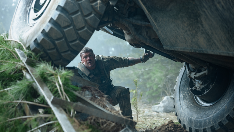 War Machine. Alan Ritchson as 81 in War Machine. Cr. Ben King/Netflix © 2026.