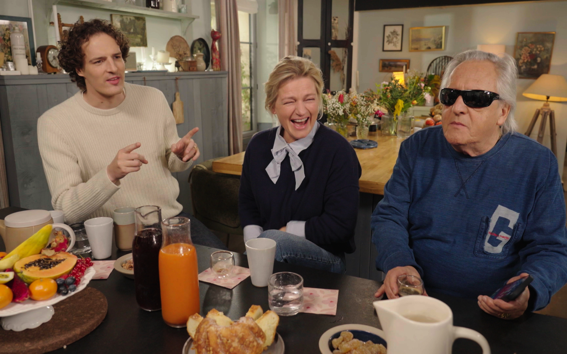 UN DIMANCHE A LA CAMPAGNE