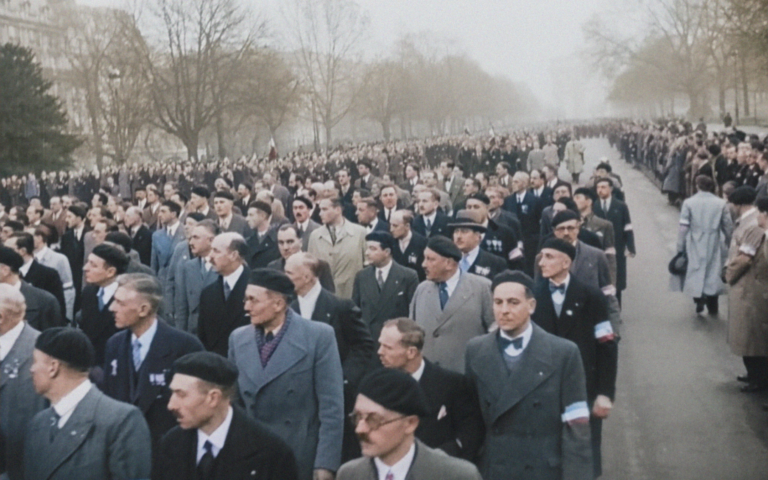 1936, LE FRONT POPULAIRE, ENTRE JOIE ET COLÈRE