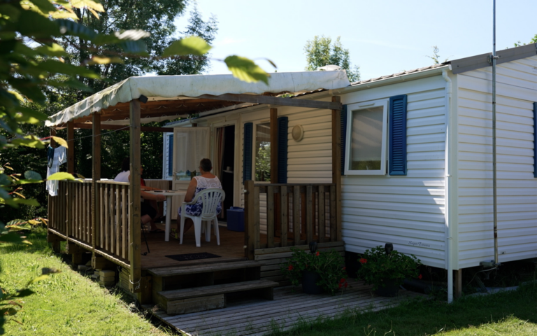 Grands Reportages - Le bonheur est dans le camping !