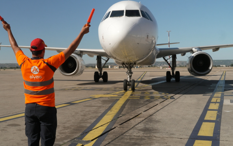 Grands Reportages - Dans les coulisses de l'aéroport de Marseille