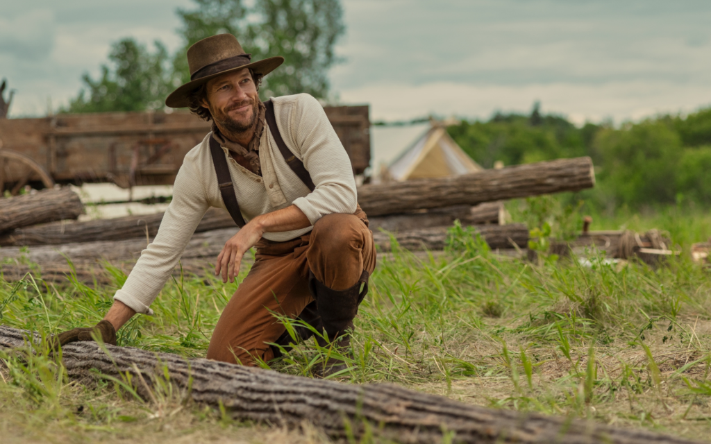 La Petite Maison dans la prairie - Luke Bracey
