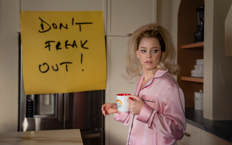 Elizabeth Banks rétrécie à 15 cm dans The Miniature Wife sur Canal+