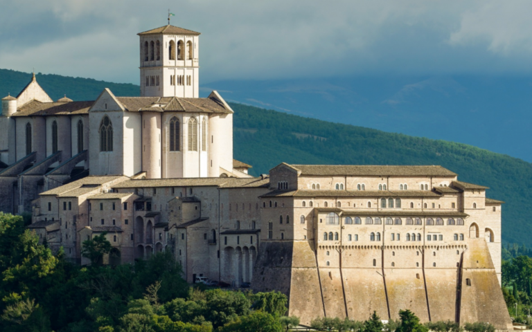 Basilique Saint-François d’Assise, en Italie.